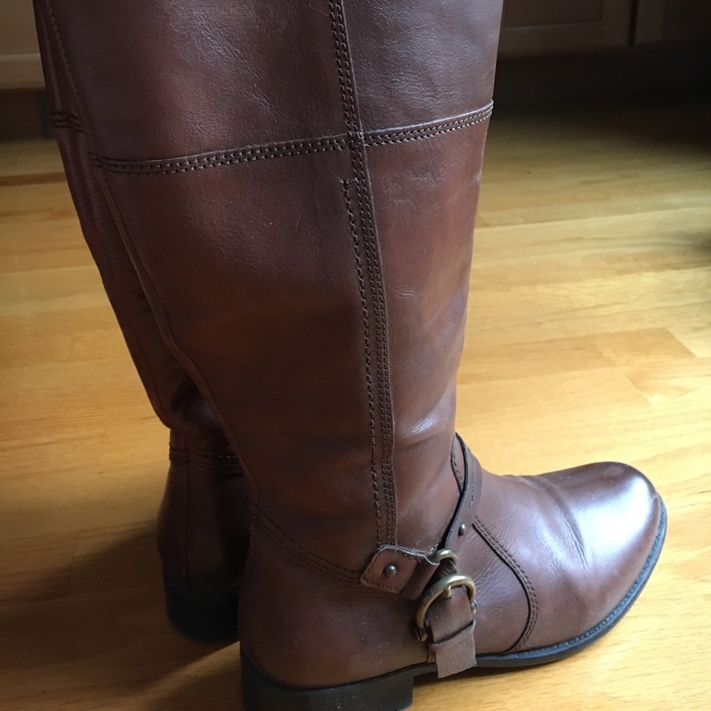 Clark’s riding boots